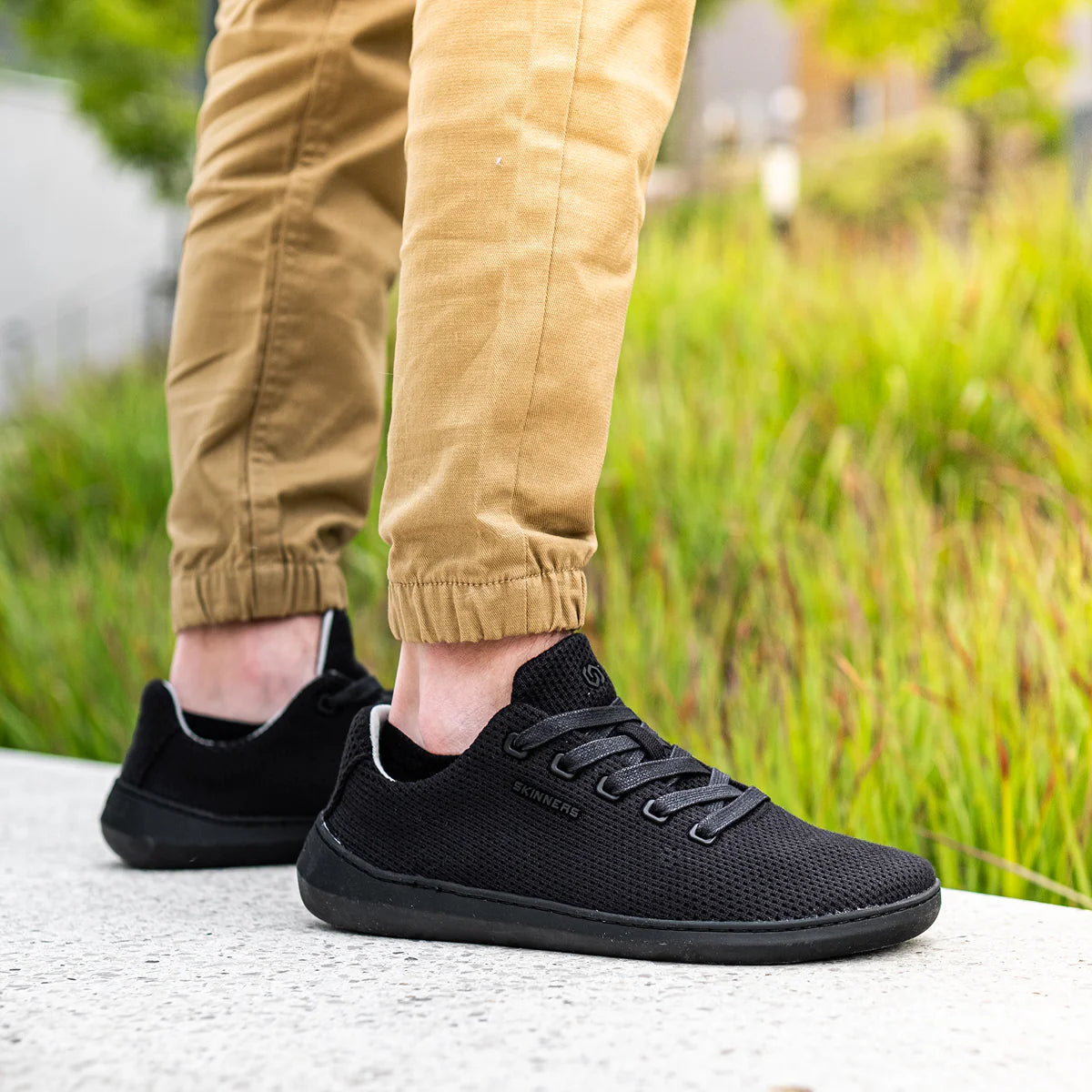 Globetrotter - True Black